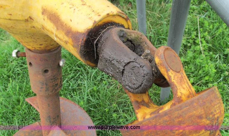 image for item AY9928 Danuser auger