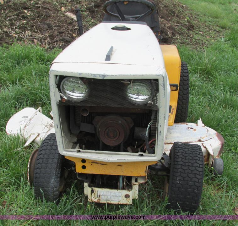 Cub Cadet Hydro 1210 lawn mower in Conway, MO Item AY9931 sold