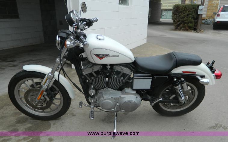 image for item AZ9007 2002 Harley Davidson XL1200S motorcycle