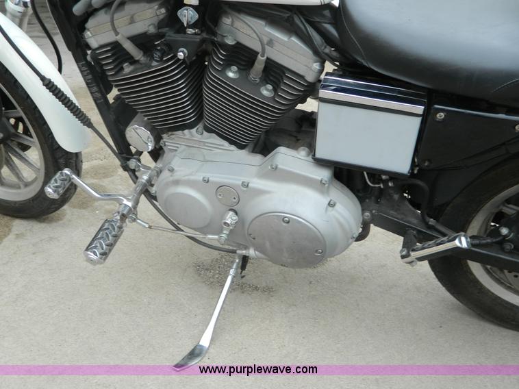 image for item AZ9007 2002 Harley Davidson XL1200S motorcycle