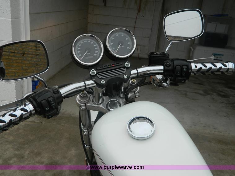 image for item AZ9007 2002 Harley Davidson XL1200S motorcycle