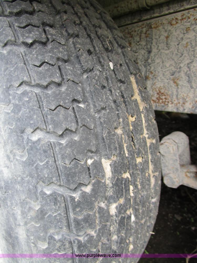 image for item BA9321 2000 Shasta Phoenix 269 camper