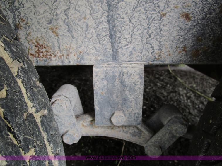 image for item BA9321 2000 Shasta Phoenix 269 camper