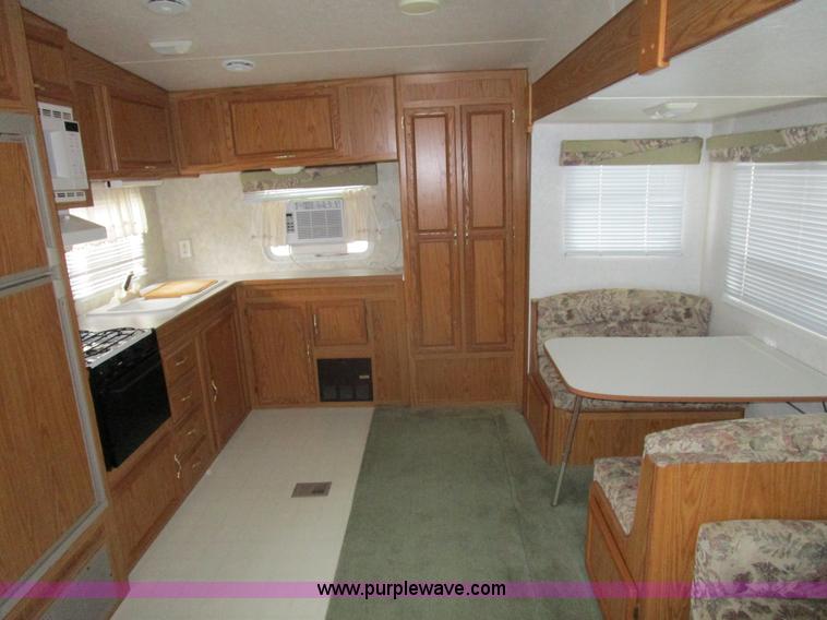 image for item BA9321 2000 Shasta Phoenix 269 camper