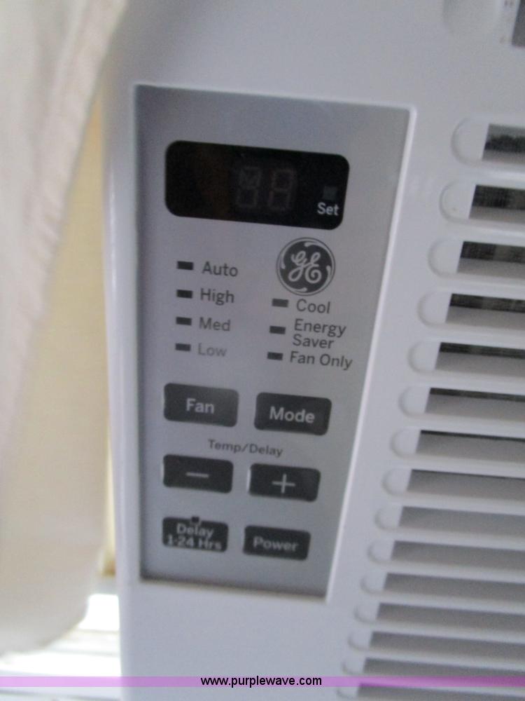 image for item BA9321 2000 Shasta Phoenix 269 camper