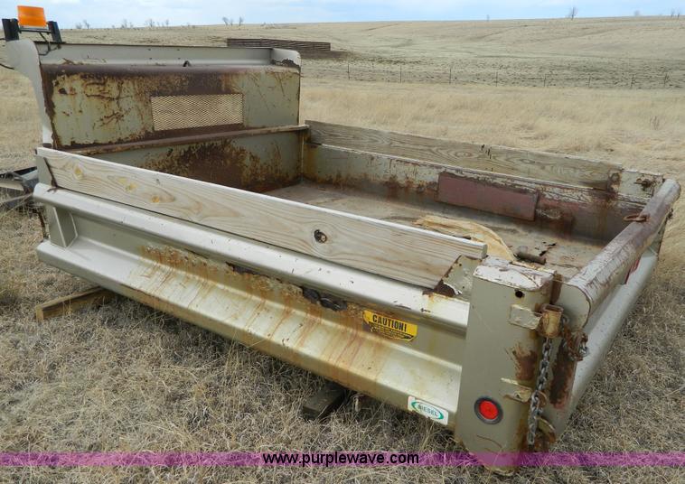 image for item BH9675 Heil dump bed