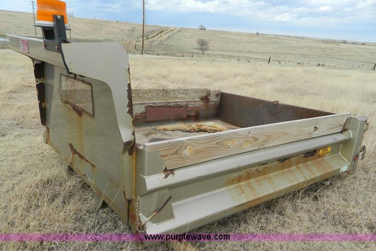 image for item BH9675 Heil dump bed