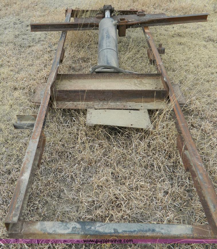 image for item BH9675 Heil dump bed