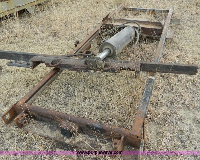 image for item BH9675 Heil dump bed