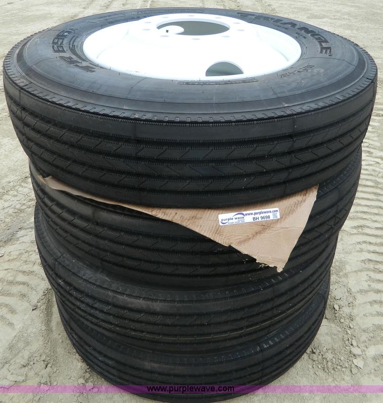 image for item BH9698 (4) 11R24.5 triangle tires