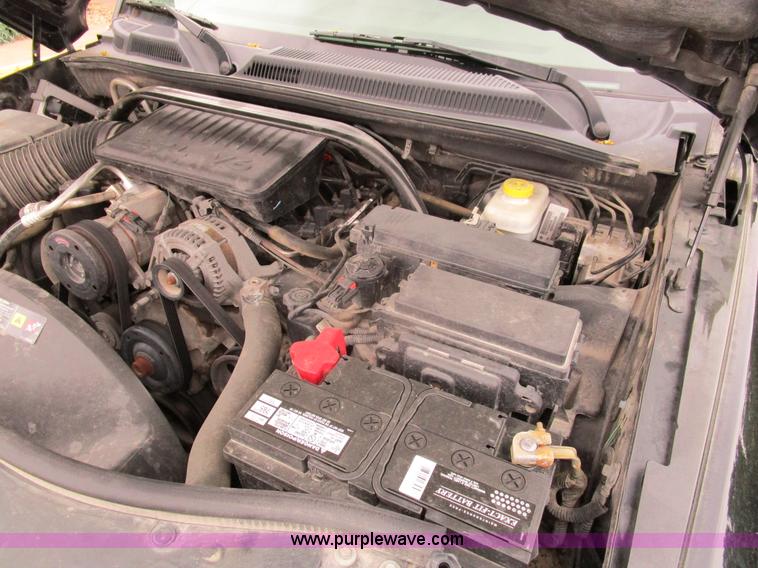 image for item D2410 2006 Jeep Commander SUV