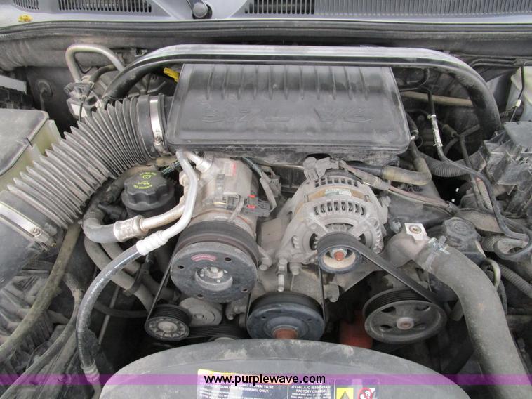 image for item D2410 2006 Jeep Commander SUV