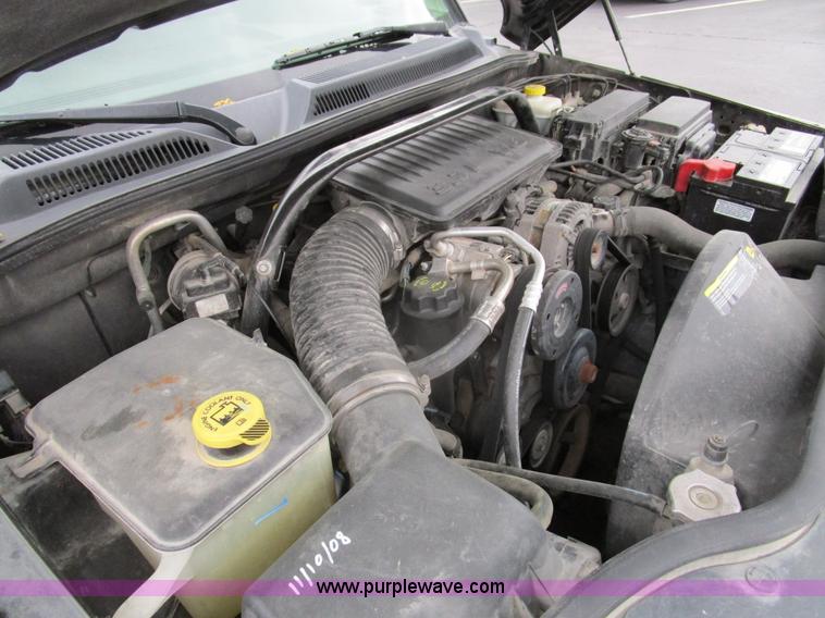 image for item D2410 2006 Jeep Commander SUV