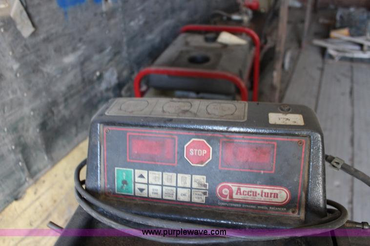 image for item F7658 Accu-turn 5100 tire balancer