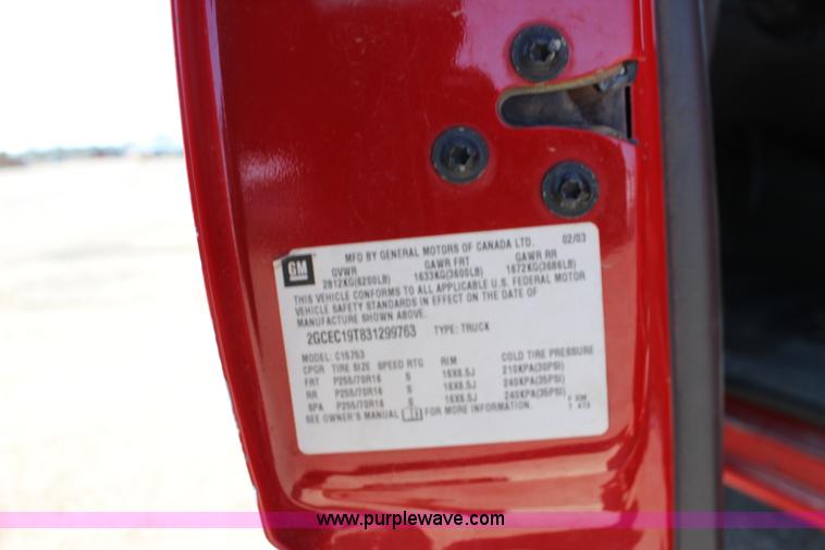 image for item F7665 2003 Chevrolet Silverado 1500 Ext. Cab pickup truck