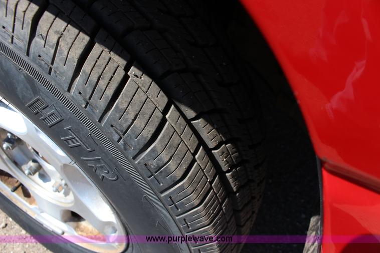 image for item F7665 2003 Chevrolet Silverado 1500 Ext. Cab pickup truck