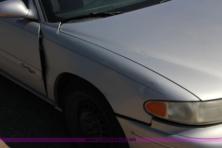 image for item F7668 2002 Buick Century Custom