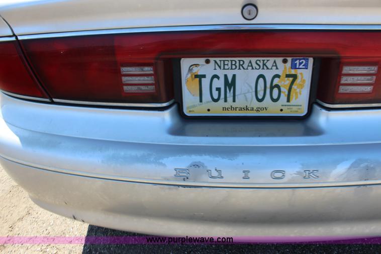 image for item F7668 2002 Buick Century Custom