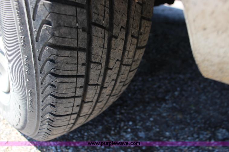 image for item F7668 2002 Buick Century Custom