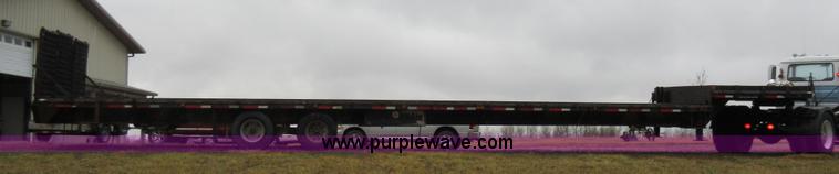 image for item F8437 2000 equipment trailer