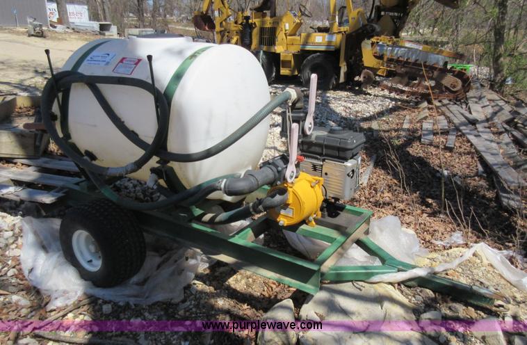 image for item F8442 150 gallon hydroseeder