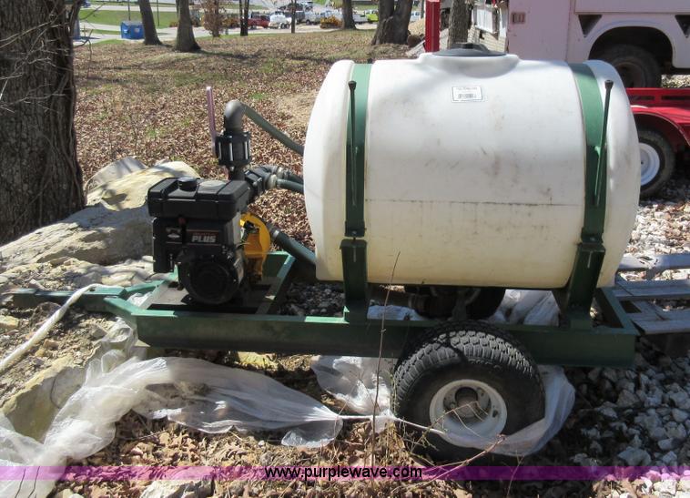 image for item F8442 150 gallon hydroseeder