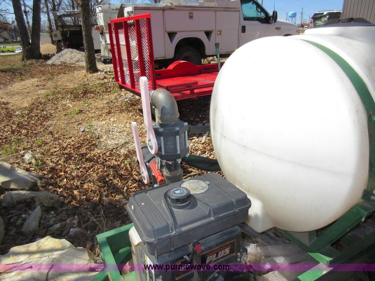 image for item F8442 150 gallon hydroseeder