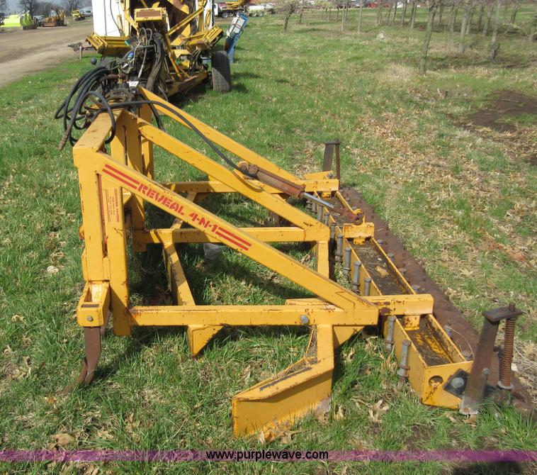 image for item F8453 Reveal four-in-one soil conditioner