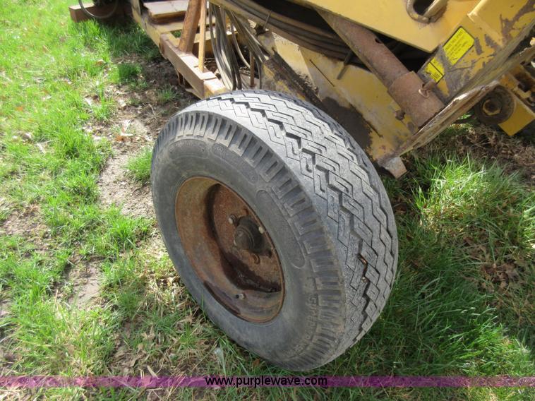 image for item F8454 Vermeer tree spade