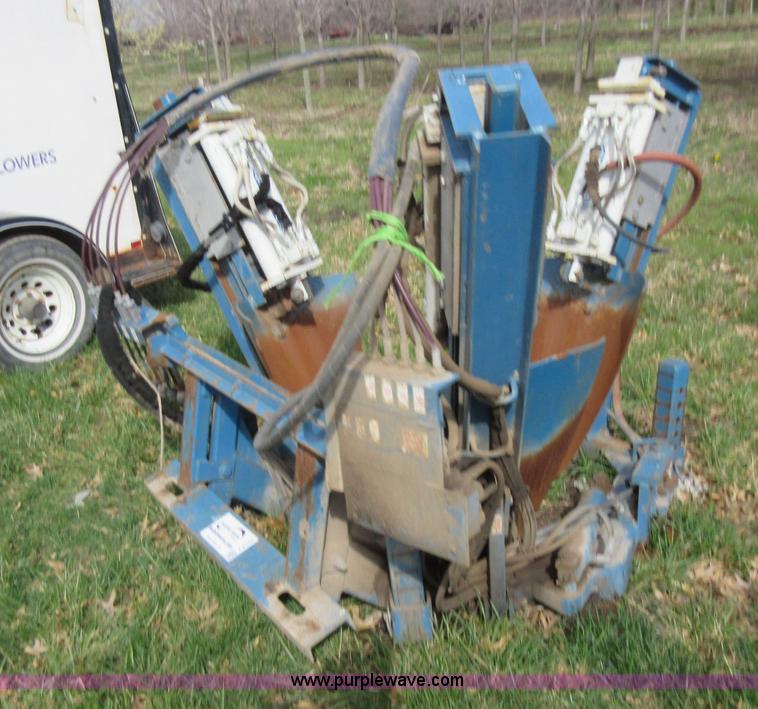 image for item F8455 Care Tree System 28" skid steer tree spade