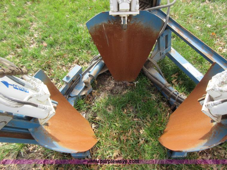 image for item F8455 Care Tree System 28" skid steer tree spade