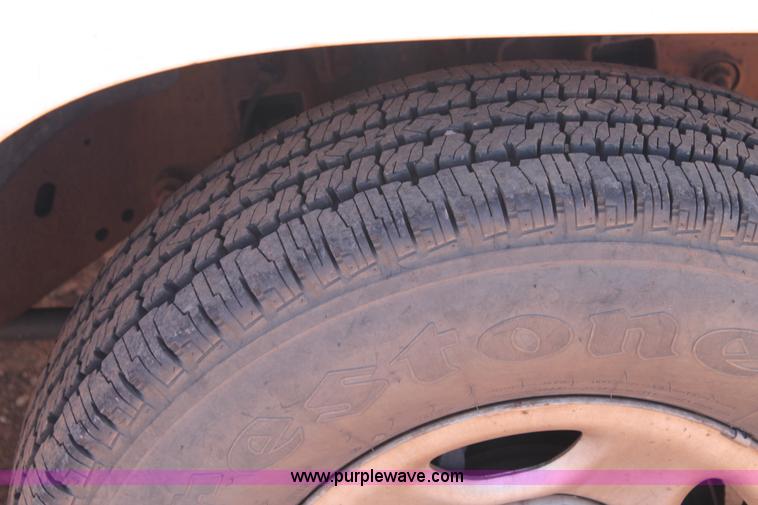 image for item H1562 2003 Chevrolet Silverado 1500 Ext.Cab pickup truck