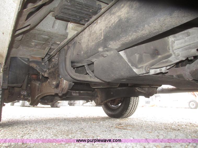 image for item H4682 2008 Ford F350 Super Duty XL Crew Cab flatbed truck