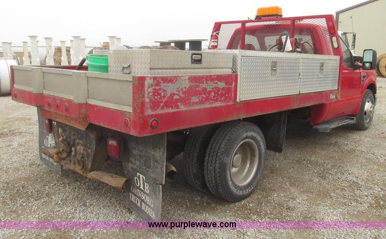 image for item H4683 2008 Ford F350  XL Super Duty flatbed truck