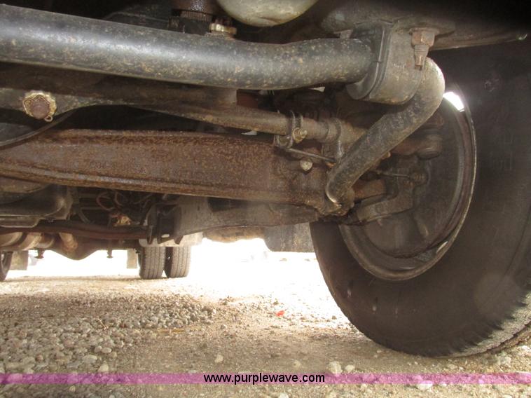 image for item H4683 2008 Ford F350  XL Super Duty flatbed truck