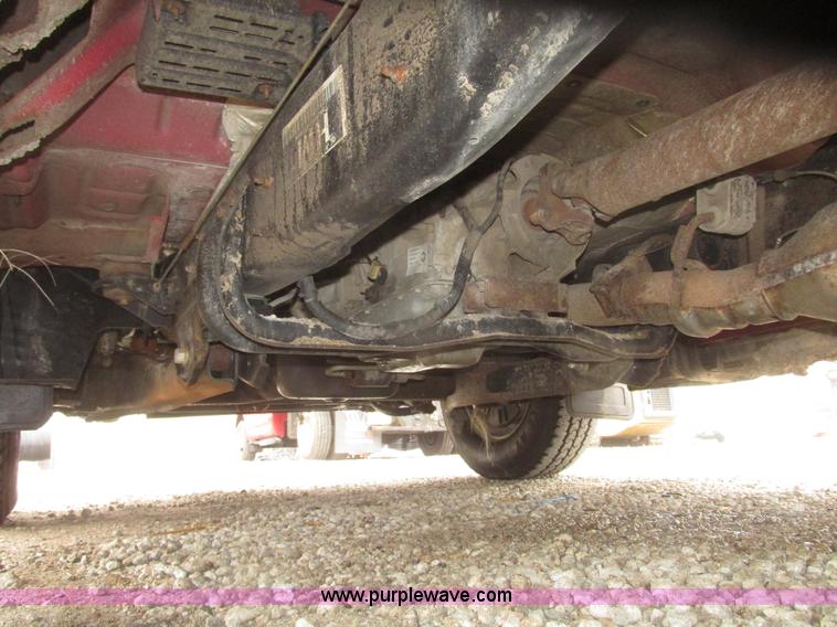 image for item H4683 2008 Ford F350  XL Super Duty flatbed truck