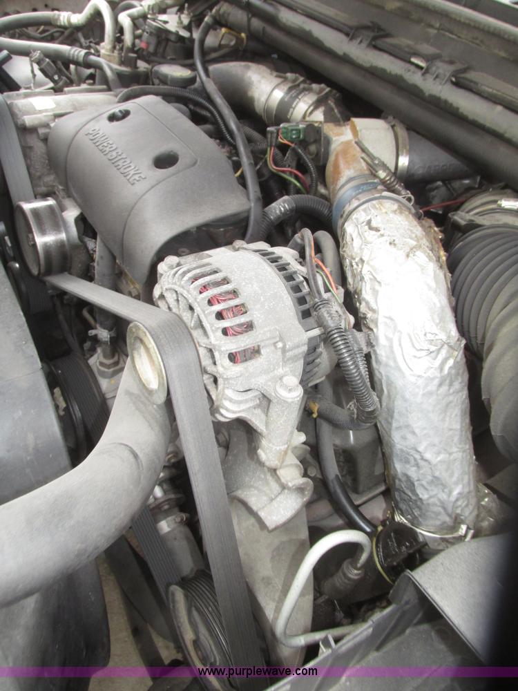 image for item H4684 2001 Ford F350  XL Super Duty flatbed truck