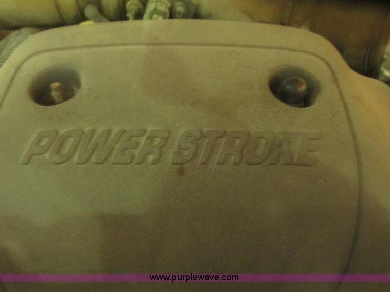 image for item H4685 2001 Ford F350 Super Duty XL flatbed truck