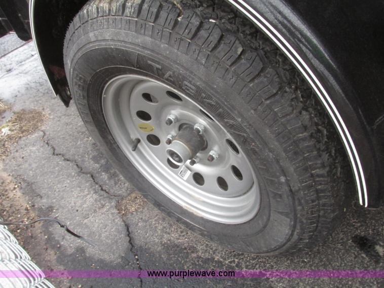 image for item H4687 2014 Lamar utility trailer