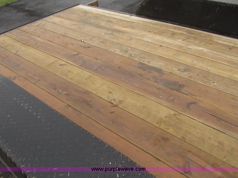 image for item H4688 2008 S&W equipment trailer