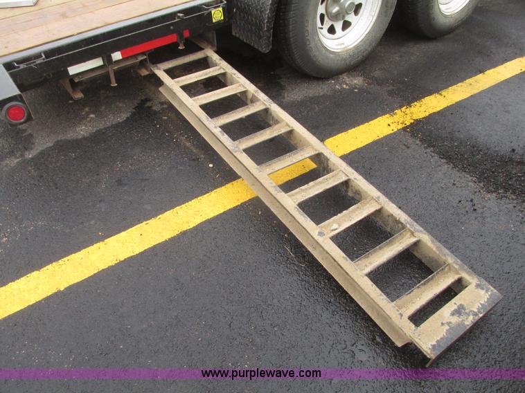 image for item H4688 2008 S&W equipment trailer