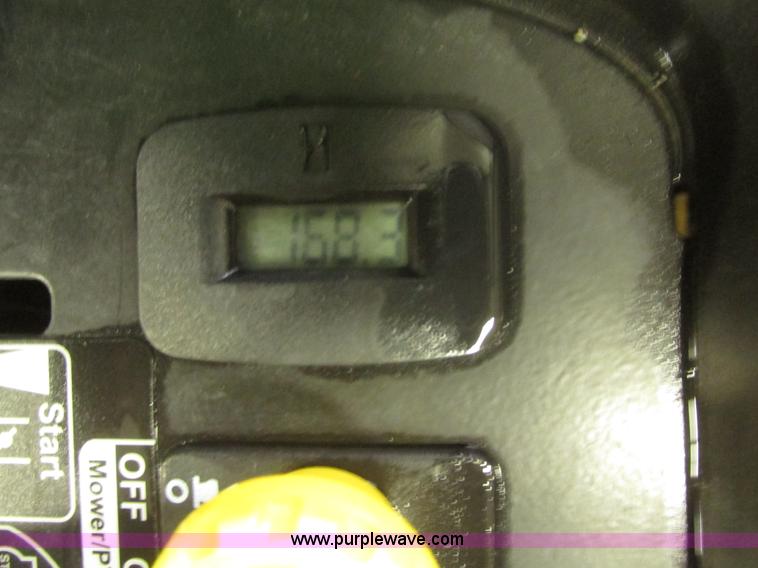 image for item H4689 2009 John Deere Z445 EZ Track riding lawn mower