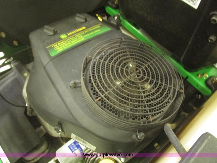 image for item H4689 2009 John Deere Z445 EZ Track riding lawn mower
