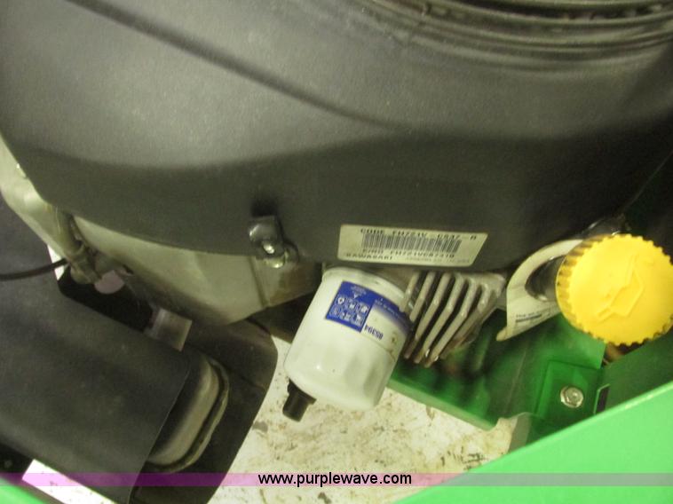 image for item H4689 2009 John Deere Z445 EZ Track riding lawn mower