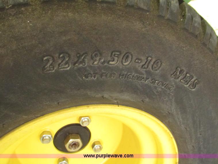 image for item H4689 2009 John Deere Z445 EZ Track riding lawn mower