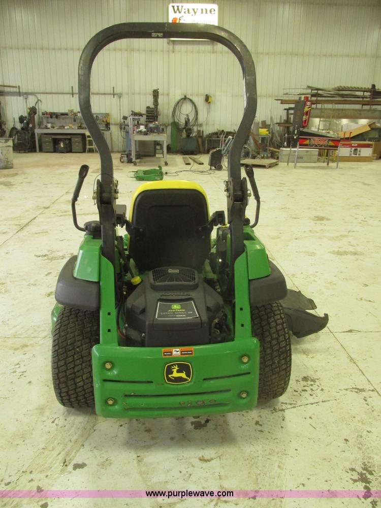 image for item H4690 2008 John Deere Z520A riding lawn mower