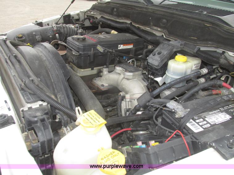 image for item H4698 2007 Dodge Ram 2500 SLT Quad Cab pickup truck