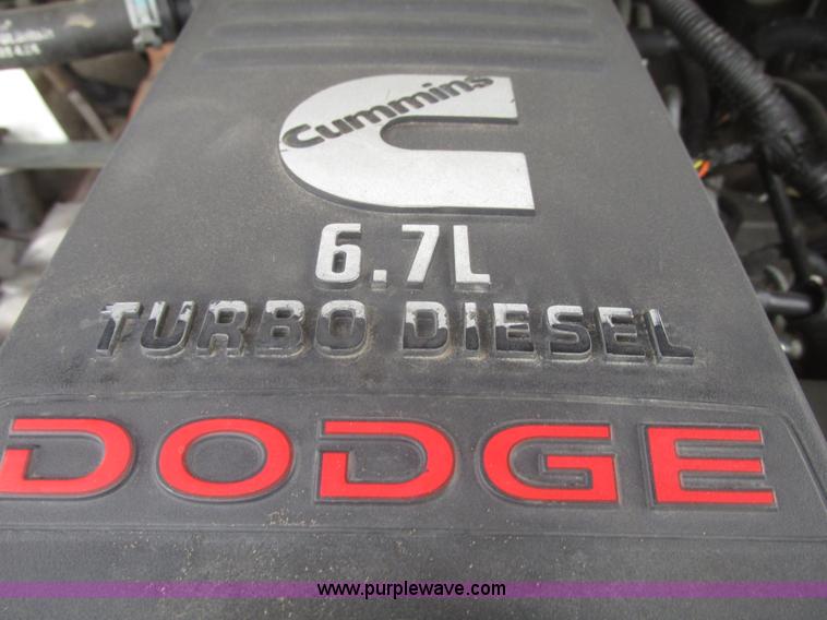 image for item H4698 2007 Dodge Ram 2500 SLT Quad Cab pickup truck