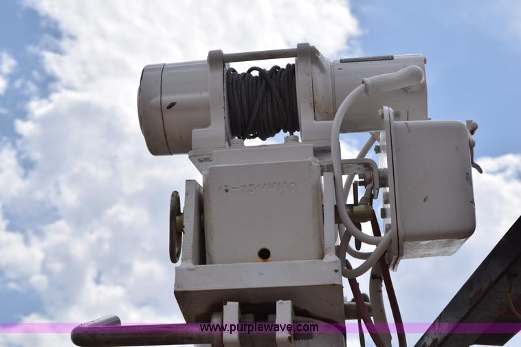 image for item H5214 2012 Ford F350 Super Duty Super Cab service truck