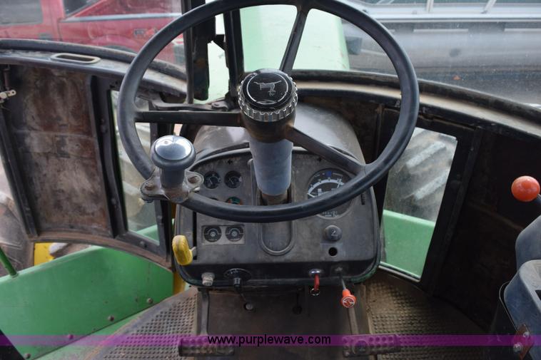 image for item H5216 1976 John Deere 8430 4WD tractor
